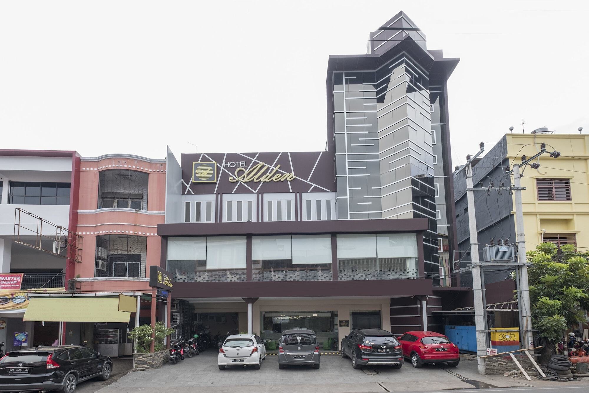 Collection O 91714 Hotel Alden Makassar Exterior photo